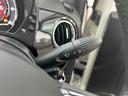 １２０ｔｈタキシード　１２０ｔｈタキシード／スカイルーフ／ディスプレイオーディオ／ＵＳＢ／ＢＴ／ＦＭ／ＡＭ／１６インチＡＷ／コントラストルーフ／ＥＴＣ（13枚目）
