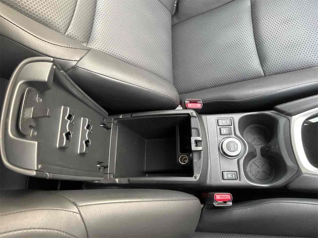 エクストレイル ２０Ｘ　ハイブリッド　エマージェンシーブレーキＰ　２０Ｘ　ハイブリッド　エマージェンシーブレーキパッケージ　４ＷＤ　ＴＶ－ＫＩＴ　ニスモミラーレンズ（34枚目）