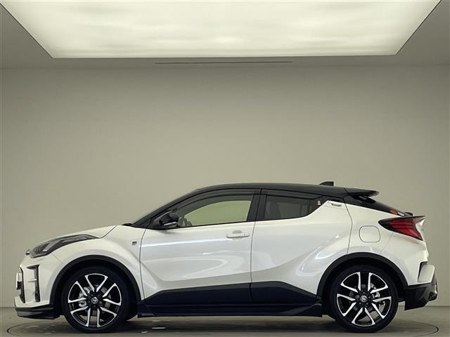 Ｃ－ＨＲ Ｓ　ＧＲスポーツ　純正メモリ／トヨタセーフティセンス／パノラミックビューモニター／ビルトインＥＴＣ／前後ドラレコ／ＧＲ専用スポーツシート／ＧＲ専用エアロ／前席シートヒーター／純正１９インチアルミ／シーケンシャルランプ（37枚目）