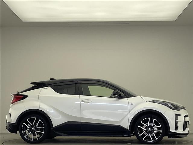 Ｃ－ＨＲ Ｓ　ＧＲスポーツ　純正メモリ／トヨタセーフティセンス／パノラミックビューモニター／ビルトインＥＴＣ／前後ドラレコ／ＧＲ専用スポーツシート／ＧＲ専用エアロ／前席シートヒーター／純正１９インチアルミ／シーケンシャルランプ（39枚目）