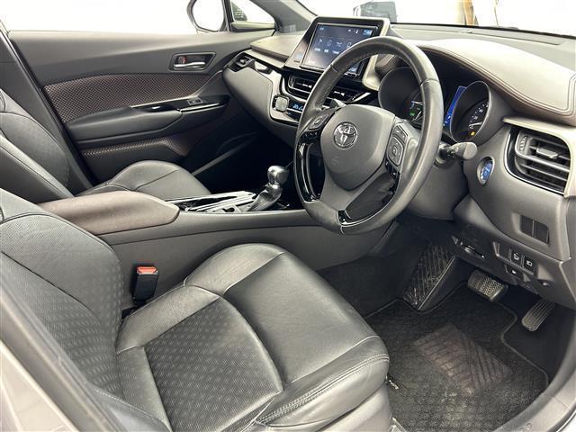 Ｃ－ＨＲ Ｇ　モデリスタエアロ／黒本革シート／９型ナビ／バックカメラ／シートヒーター／熱線入りフロントガラス／ＥＴＣ２．０／前後ドラレコ／ブラインドスポットモニター／衝突被害軽減ブレーキ／追従機能付クルコン（20枚目）