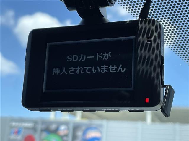 ノア Ｓｉ　ダブルバイビーＩＩ　両側パワースライドドア／純正１２．１型後席モニター／純正１０型ナビ／バックカメラ／ＥＴＣ２．０／ドラレコ／ハーフレザーシート／クルーズコントロール／ＬＥＤヘッドライト／衝突軽減／クリアランスソナー（8枚目）