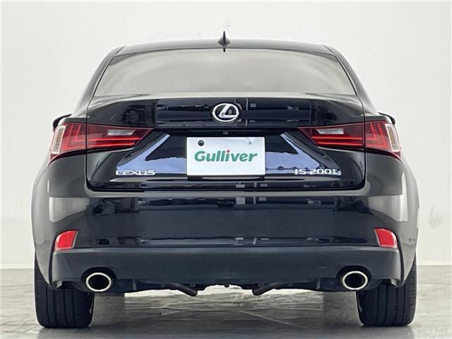 ＩＳ ＩＳ２００ｔ　Ｆスポーツ　純正ナビ（ＣＤ／ＤＶＤ／Ｂｌｕｅｔｏｏｔｈ／ワンセグ）／運転席助手席シートヒーター／パドルシフト／ハーフレザー／バックカメラ／ＵＳＢ／ＬＥＤヘッドライト／クルーズコントロール／運転席助手席パワーシート（31枚目）