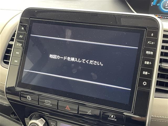 セレナ ｅ－パワー　ハイウェイスターＶ　禁煙車／純正１０型ナビ／両側電動スライドドア／全方位カメラ／ＥＴＣ／衝突被害軽減ブレーキ／クルーズコントロール／レーンキープアシスト／ＬＥＤヘッドライト／クリアランスソナー／電動パーキング（5枚目）