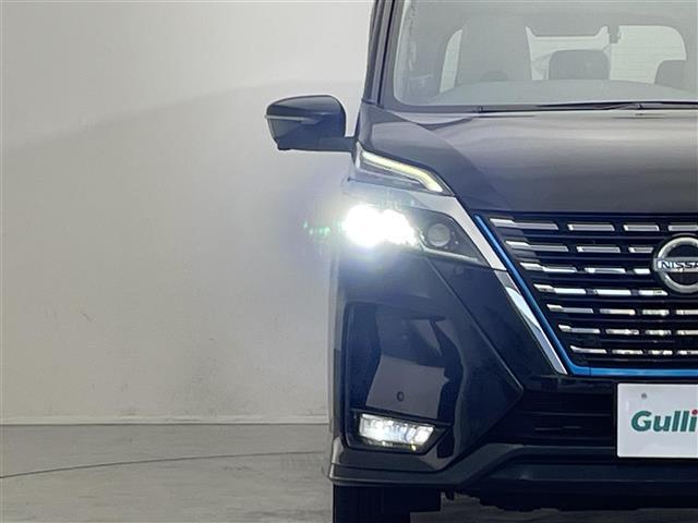 セレナ ｅ－パワー　ハイウェイスターＶ　禁煙車／純正１０型ナビ／両側電動スライドドア／全方位カメラ／ＥＴＣ／衝突被害軽減ブレーキ／クルーズコントロール／レーンキープアシスト／ＬＥＤヘッドライト／クリアランスソナー／電動パーキング（28枚目）