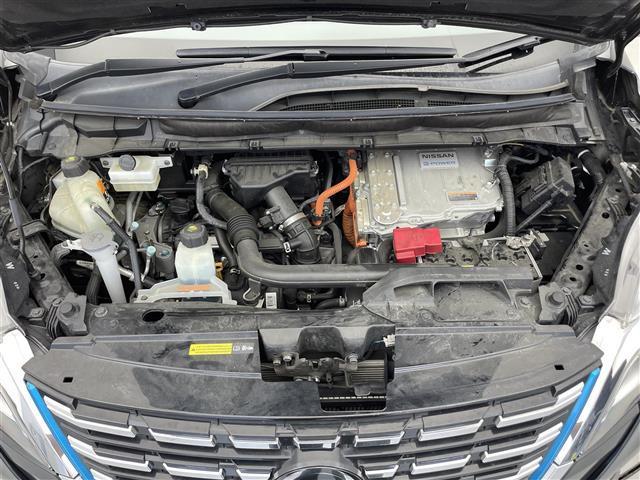 セレナ ｅ－パワー　ハイウェイスターＶ　禁煙車／純正１０型ナビ／両側電動スライドドア／全方位カメラ／ＥＴＣ／衝突被害軽減ブレーキ／クルーズコントロール／レーンキープアシスト／ＬＥＤヘッドライト／クリアランスソナー／電動パーキング（37枚目）