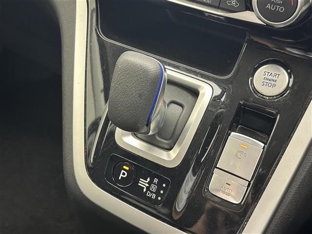 セレナ ｅ－パワー　ＸＶ　禁煙車／純正９インチナビ／全方位カメラ／両側電動スライドドア／プロパイロット／エマージェンシーブレーキ／クリアランスソナー／ＬＥＤヘッドライト／前席シートヒーター／ステアリングヒーター／ＥＴＣ（16枚目）
