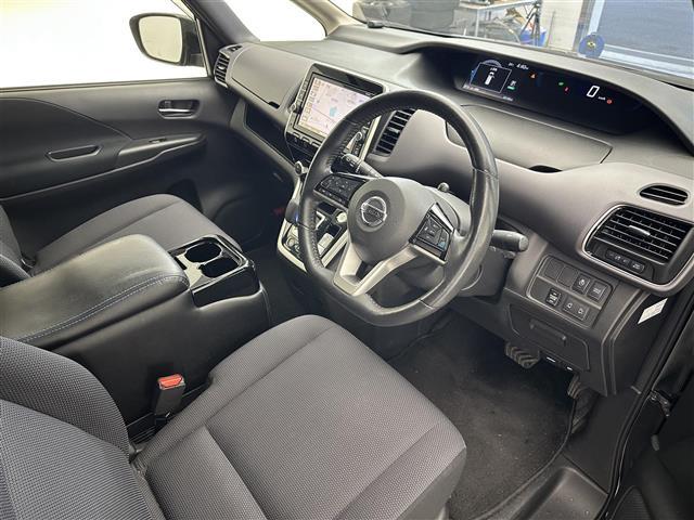 セレナ ｅ－パワー　ＸＶ　禁煙車／純正９インチナビ／全方位カメラ／両側電動スライドドア／プロパイロット／エマージェンシーブレーキ／クリアランスソナー／ＬＥＤヘッドライト／前席シートヒーター／ステアリングヒーター／ＥＴＣ（20枚目）