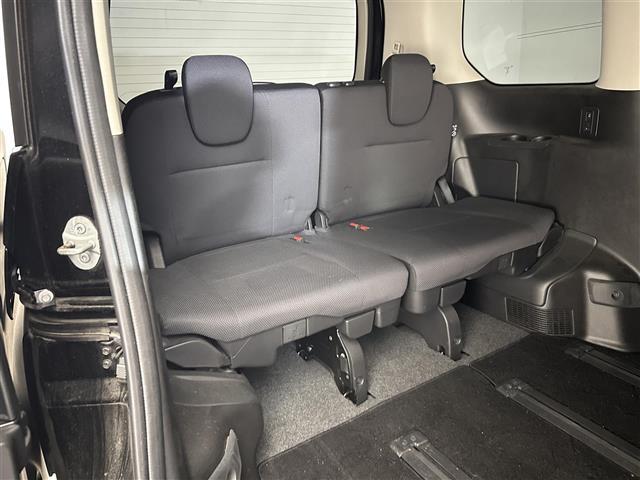 セレナ ｅ－パワー　ＸＶ　禁煙車／純正９インチナビ／全方位カメラ／両側電動スライドドア／プロパイロット／エマージェンシーブレーキ／クリアランスソナー／ＬＥＤヘッドライト／前席シートヒーター／ステアリングヒーター／ＥＴＣ（22枚目）