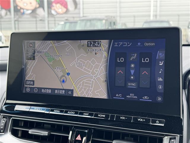 クラウンハイブリッド ＲＳ　リミテッドＩＩ　純正１２．３インチナビ／パノラミックビューモニター／３眼ＬＥＤヘッドランプ／黒革シート／本革巻きステアリング／トヨタセーフティセンス／パワーシート／シートクーラー／ビルトインＥＴＣ２．０（5枚目）