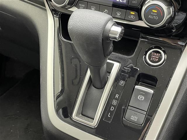 セレナ ハイウェイスター　プロパイロットエディション　禁煙車／純正ナビ／フルセグテレビ／バックカメラ／フリップダウンモニター／前後ドライブレコーダー／エマージェンシーブレーキ／クルーズコントロール／プロパイロット／両側パワースライドドア／オートライト（16枚目）