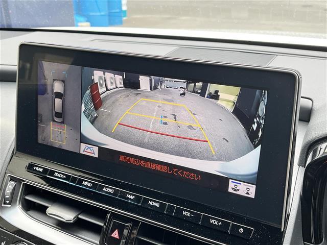 クラウンハイブリッド Ｓ　禁煙車／純正１２．３インチナビ／フルセグテレビ／パノラミックビューモニター／セーフティセンス／セーフティパッケージプラス／ブラインドスポットモニター／ＬＥＤヘッドライト／ハーフレザーシート（7枚目）