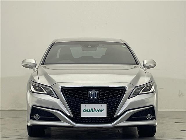 クラウンハイブリッド Ｓ　禁煙車／純正１２．３インチナビ／フルセグテレビ／パノラミックビューモニター／セーフティセンス／セーフティパッケージプラス／ブラインドスポットモニター／ＬＥＤヘッドライト／ハーフレザーシート（27枚目）