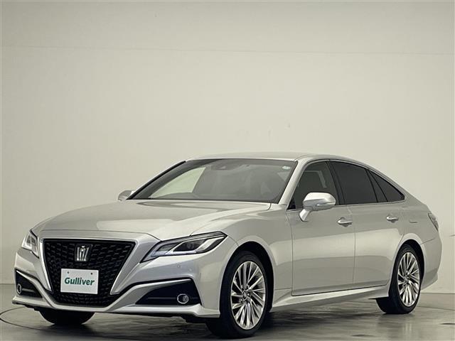 クラウンハイブリッド Ｓ　禁煙車／純正１２．３インチナビ／フルセグテレビ／パノラミックビューモニター／セーフティセンス／セーフティパッケージプラス／ブラインドスポットモニター／ＬＥＤヘッドライト／ハーフレザーシート（31枚目）