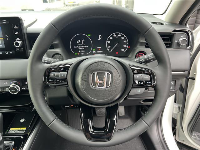 ヴェゼル e:HEV Z 登録済未使用車/純正9型ナビ/パワーバックドア/追従クルーズコントロール/バックカメラ/ブラインドスポットモニター/クリアランスソナー/ETC/ワイヤレス充電/ステアリングヒーター/LED(11枚目)