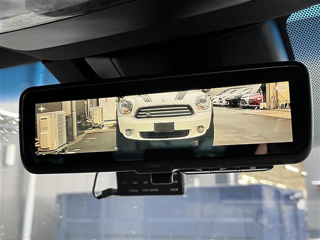 クラウンハイブリッド ＲＳアドバンス　禁煙車／純正８インチナビ／ＤＶＤ／ＣＤ／ＳＤ／ＡＵＸ／Ｂｌｕｅｔｏｏｔｈ／ＵＳＢ／サンルーフ／レザーシート／ＴＲＤエアロ／追従クルーズコントロール／全方位カメラ／パーキングアシスト／ＥＴＣ２．０（13枚目）