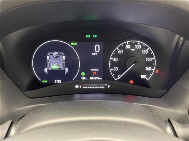 ヴェゼル e:HEV Z 禁煙車/純正9インチナビ/バックカメラ/ハーフレザーシート/シートヒーター/追従クルーズコントロール/パドルシフト/パワーバックドア/Bluetooth/USB/フルセグ(8枚目)