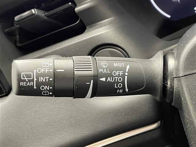 ヴェゼル e:HEV Z 禁煙車/純正9インチナビ/バックカメラ/ハーフレザーシート/シートヒーター/追従クルーズコントロール/パドルシフト/パワーバックドア/Bluetooth/USB/フルセグ(19枚目)