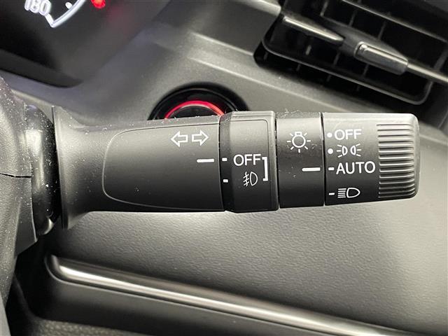 ヴェゼル e:HEV Z 禁煙車/純正9インチナビ/バックカメラ/ハーフレザーシート/シートヒーター/追従クルーズコントロール/パドルシフト/パワーバックドア/Bluetooth/USB/フルセグ(20枚目)