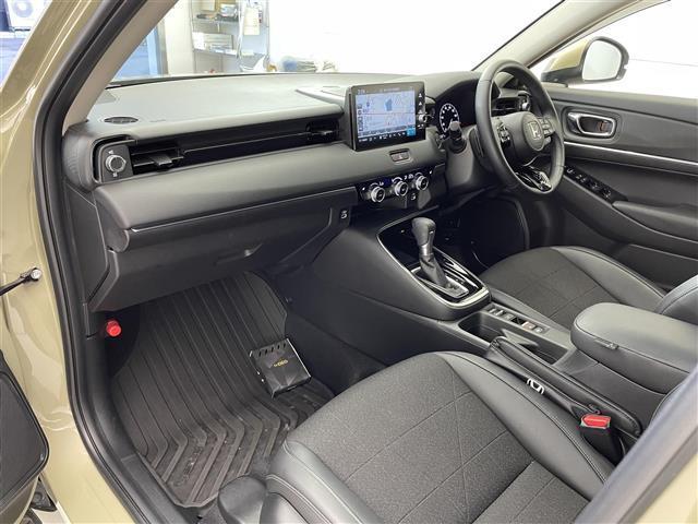 ヴェゼル e:HEV Z 禁煙車/純正9インチナビ/バックカメラ/ハーフレザーシート/シートヒーター/追従クルーズコントロール/パドルシフト/パワーバックドア/Bluetooth/USB/フルセグ(25枚目)