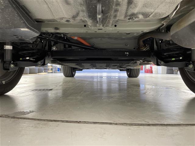 ヴェゼル e:HEV Z 禁煙車/純正9インチナビ/バックカメラ/ハーフレザーシート/シートヒーター/追従クルーズコントロール/パドルシフト/パワーバックドア/Bluetooth/USB/フルセグ(40枚目)