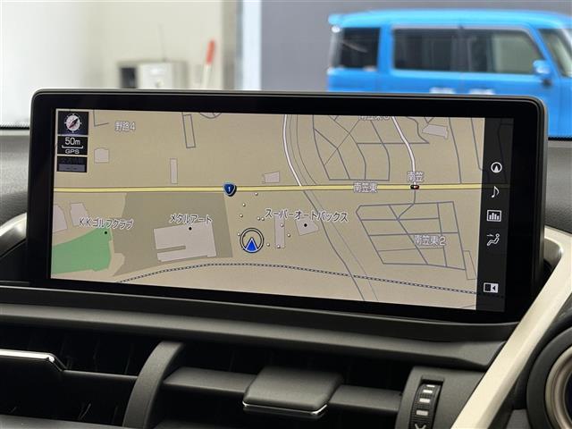 ＮＸ ＮＸ３００ｈ　Ｉパッケージ　禁煙車／純正１０．３インチナビ／Ｂｌｕｅｔｏｏｔｈ／ＣＤ／ＳＤ／ＡＵＸ／フルセグＴＶ／バック／サイド／フロントカメラ／追従クルーズコントロール／電動リアゲート／パワーシート／シートヒーター／ＥＴＣ（3枚目）