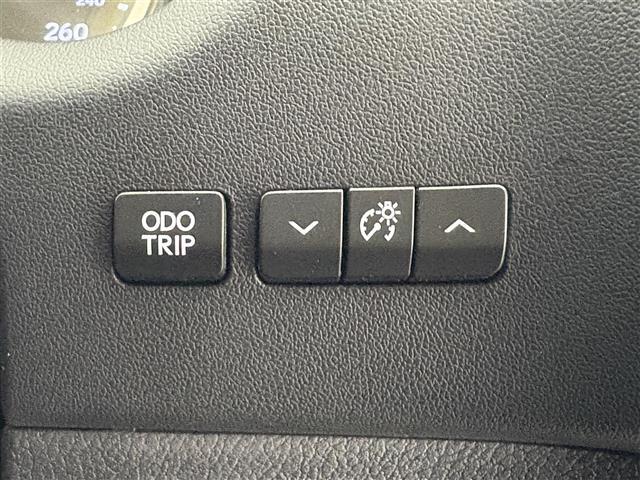 ＮＸ ＮＸ３００ｈ　Ｉパッケージ　禁煙車／純正１０．３インチナビ／Ｂｌｕｅｔｏｏｔｈ／ＣＤ／ＳＤ／ＡＵＸ／フルセグＴＶ／バック／サイド／フロントカメラ／追従クルーズコントロール／電動リアゲート／パワーシート／シートヒーター／ＥＴＣ（19枚目）