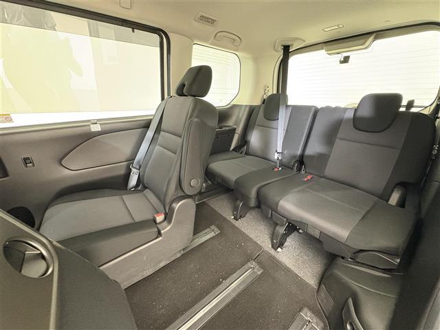 セレナ ｅ－パワー　ＸＶ　禁煙車／純正１０インチナビ／アラウンドビューモニター／両側電動スライドドア／クリアランスソナー／クルーズコントロール／前後ドライブレコーダー／ＥＴＣ２．０／純正１５インチアルミホイール／ＬＥＤ（26枚目）
