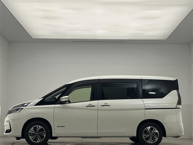 セレナ ｅ－パワー　ＸＶ　禁煙車／純正１０インチナビ／アラウンドビューモニター／両側電動スライドドア／クリアランスソナー／クルーズコントロール／前後ドライブレコーダー／ＥＴＣ２．０／純正１５インチアルミホイール／ＬＥＤ（34枚目）