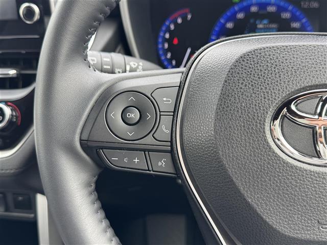 カローラクロス ハイブリッド　Ｚ　禁煙車／純正９インチナビ／Ｂｌｕｅｔｏｏｔｈ／ＵＳＢ／フルセグ／ハーフレザーシート／シートヒーター／パワーシート／パワーリアゲート／追従クルーズコントロール／ＬＥＤヘッドライト／電子パーキング／ＥＴＣ（14枚目）
