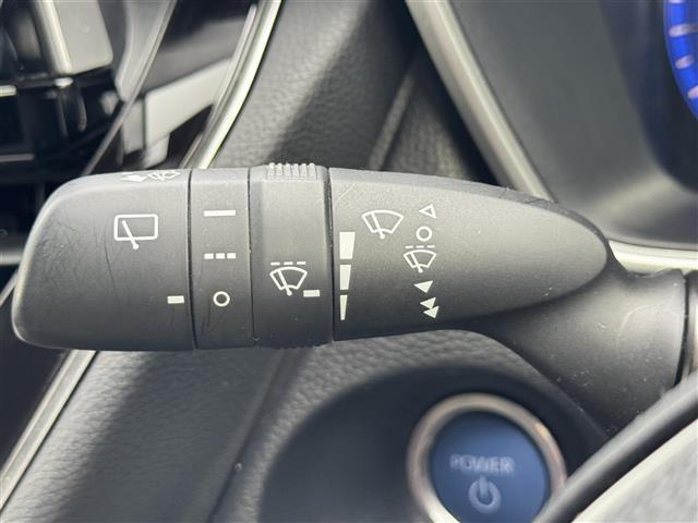 カローラクロス ハイブリッド　Ｚ　禁煙車／純正９インチナビ／Ｂｌｕｅｔｏｏｔｈ／ＵＳＢ／フルセグ／ハーフレザーシート／シートヒーター／パワーシート／パワーリアゲート／追従クルーズコントロール／ＬＥＤヘッドライト／電子パーキング／ＥＴＣ（16枚目）