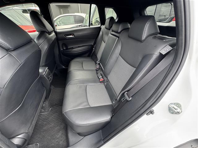 カローラクロス ハイブリッド　Ｚ　禁煙車／純正９インチナビ／Ｂｌｕｅｔｏｏｔｈ／ＵＳＢ／フルセグ／ハーフレザーシート／シートヒーター／パワーシート／パワーリアゲート／追従クルーズコントロール／ＬＥＤヘッドライト／電子パーキング／ＥＴＣ（25枚目）