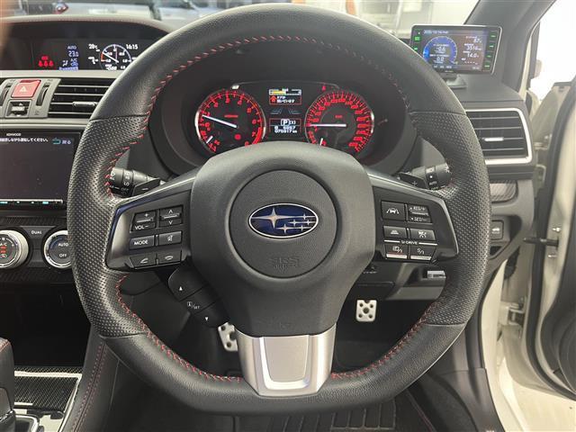 ＷＲＸ Ｓ４ ２．０ＧＴ－Ｓアイサイト　禁煙車／７型ナビ／バックカメラ／追従クルーズコントロール／クリアランスソナー／ＥＴＣ／ＳＴＩエアロ／ハーフレザーシート／ステアリングスイッチ／プッシュスタート／オートライト／スマートキー（11枚目）