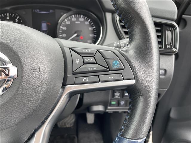 エクストレイル オーテック　ｉパッケージ　禁煙車／１０型純正ナビ／レーダークルーズコントロール／全方位カメラ／レザーシート／シートヒーター／レーンキープアシスト／パワーシート／前後ドラレコ／オートホールド／パワーバックドア／ＥＴＣ（17枚目）