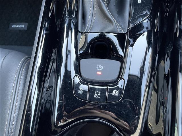 Ｃ－ＨＲ Ｇ　モード　ネロ　セーフティプラスＩＩＩ　禁煙車／純正８型ディスプレイオーディオ／モデリスタエアロ／レーダークルーズコントロール／全方位カメラ／ハーフレザーシート／レーンキープアシスト／ＬＥＤヘッドライト／オートハイビーム／オートホールド（18枚目）