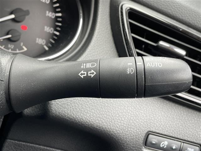 エクストレイル ２０Ｘｉ　禁煙車／純正ナビ／フルセグＴＶ／全方位カメラ／ＬＥＤヘッドライト／前後コーナーセンサー／ドライブレコーダー／プロパイロット／全席シートヒーター／純正１８インチＡＷ／ＥＴＣ／電動リアゲート（14枚目）