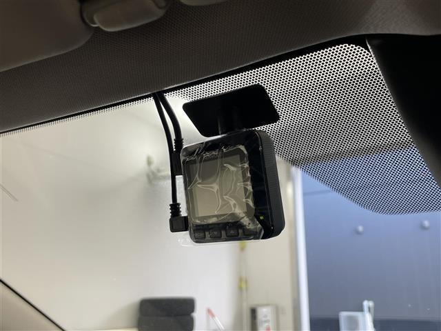 エクストレイル 20X 禁煙車/純正9インチナビ/全方位カメラ/合皮シート/LEDヘッドライト/前後ドラレコ/前後コーナーセンサー/電動リアゲート/純正18AW/ETC/フルフラットシート/CD/DVD/Bluetooth(9枚目)