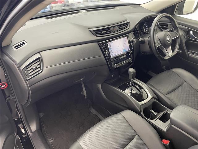 エクストレイル 20X 禁煙車/純正9インチナビ/全方位カメラ/合皮シート/LEDヘッドライト/前後ドラレコ/前後コーナーセンサー/電動リアゲート/純正18AW/ETC/フルフラットシート/CD/DVD/Bluetooth(23枚目)