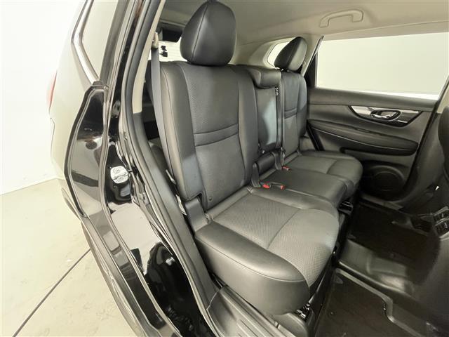 エクストレイル 20X 禁煙車/純正9インチナビ/全方位カメラ/合皮シート/LEDヘッドライト/前後ドラレコ/前後コーナーセンサー/電動リアゲート/純正18AW/ETC/フルフラットシート/CD/DVD/Bluetooth(26枚目)