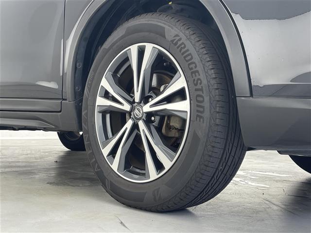 エクストレイル 20X 禁煙車/純正9インチナビ/全方位カメラ/合皮シート/LEDヘッドライト/前後ドラレコ/前後コーナーセンサー/電動リアゲート/純正18AW/ETC/フルフラットシート/CD/DVD/Bluetooth(29枚目)