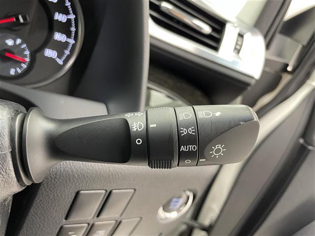 ヴェルファイア 2.5Z Gエディション 禁煙車/純正10型ナビ/フリップダウンモニター/バックカメラ/フルセグTV/パワーバックドア/ハンドルヒーター/クルーズコントロール/ハーフレザーシート/トヨタセーフティセンス/両側電動スライドドア(17枚目)