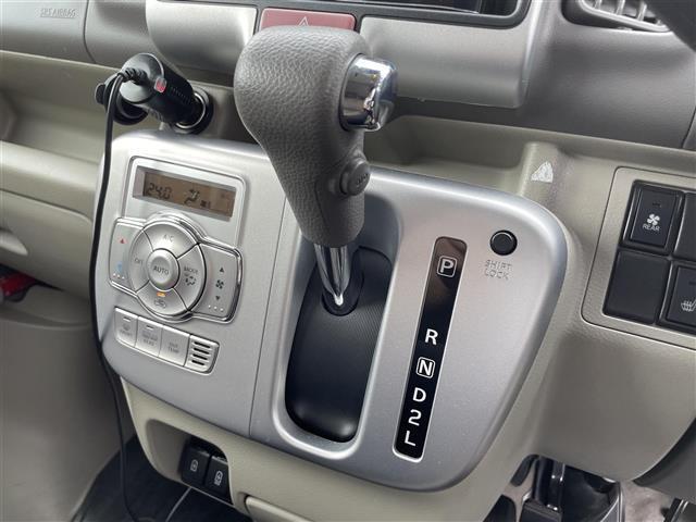 エブリイワゴン JPターボ 禁煙車/社外ナビ/両側イージークローザードア/4WD/レーンキープアシスト/リアソナー/衝突軽減ブレーキ/ETC/前方ドライブレコーダー/D席シートヒーター/純正フロアマット/ドアバイザー(16枚目)