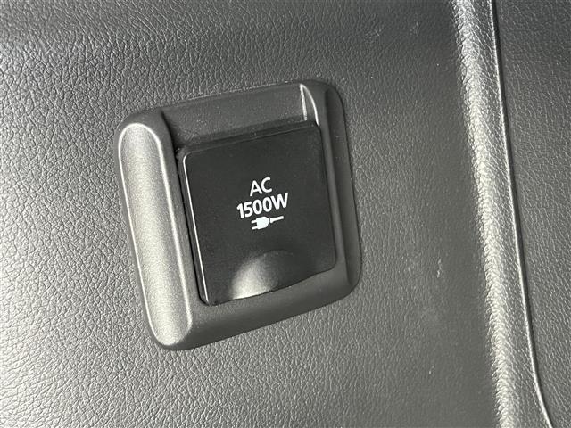 アウトランダーPHEV Gプラスパッケージ 禁煙車/純正ナビ/全方位カメラ/ハーフレザーシート/パワーシート/シートヒーター/ステアリングヒーター/パワーバックドア/LEDヘッドライト/ETC/Bluetooth/CD/DVD/USB/フルセグ(11枚目)