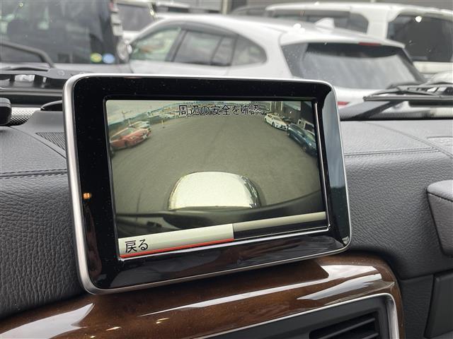 Gクラス G550 禁煙車/純正ナビ/サンルーフ/HarmanKardon/追従クルーズコントロール/本革シート/前席パワーシート/前席パワーシート/全席シートヒーター/ブラインドスポットモニター/バックカメラ(6枚目)
