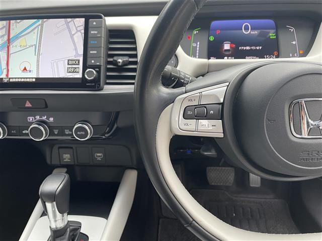 フィット e:HEVホーム 禁煙車/純正9型ナビ/ハーフレザーシート/追従クルーズコントロール/レーンキープアシスト/バックカメラ/クリアランスソナー/LED/オートハイビームビルトインETC/ドライブレコーダー(13枚目)