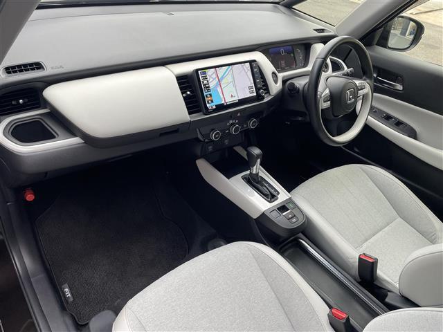 フィット e:HEVホーム 禁煙車/純正9型ナビ/ハーフレザーシート/追従クルーズコントロール/レーンキープアシスト/バックカメラ/クリアランスソナー/LED/オートハイビームビルトインETC/ドライブレコーダー(21枚目)