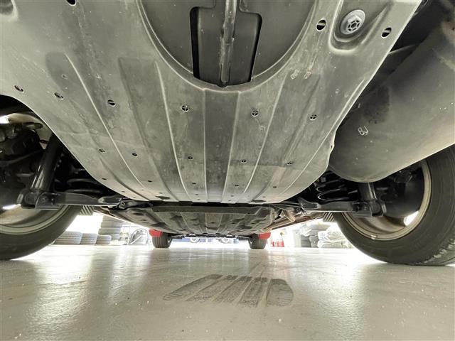 ヴェゼル ハイブリッドZ・ホンダセンシング 禁煙車/純正8型ナビ/ハーフレザーシート/バックカメラ/レーンキープアシスト/追従クルーズコントロール/LEDヘッドライト/オートライト/シートヒーター/ビルトインETC/ドライブレコーダー(37枚目)