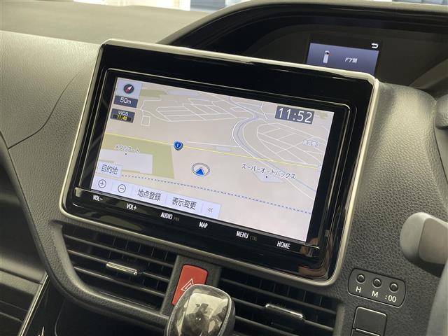 ノア Ｓｉ　ダブルバイビーＩＩＩ　純正９インチナビ／バックカメラ／クルーズコントロール／ハーフレザーシート／前後ドライブレコーダー／両側パワースライドドア／ＥＴＣ／オートライト／オートハイビーム／ＬＥＤヘッドライト（5枚目）