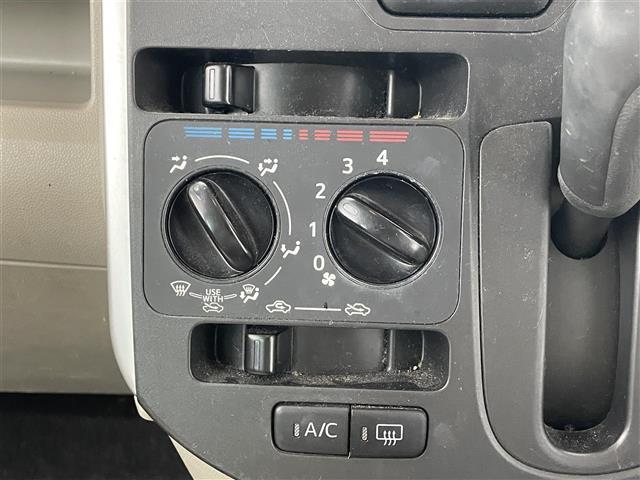 タント L 禁煙車/カーオーディオ/ベンチシート/両側スライドドア/アイドリングストップ/パワーステアリング/パワーウインドウ/ABS/エアバッグ/リモコンキー(10枚目)