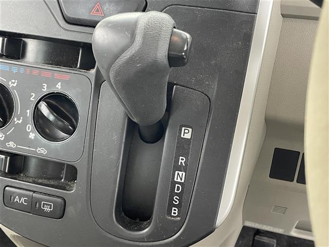 タント L 禁煙車/カーオーディオ/ベンチシート/両側スライドドア/アイドリングストップ/パワーステアリング/パワーウインドウ/ABS/エアバッグ/リモコンキー(11枚目)